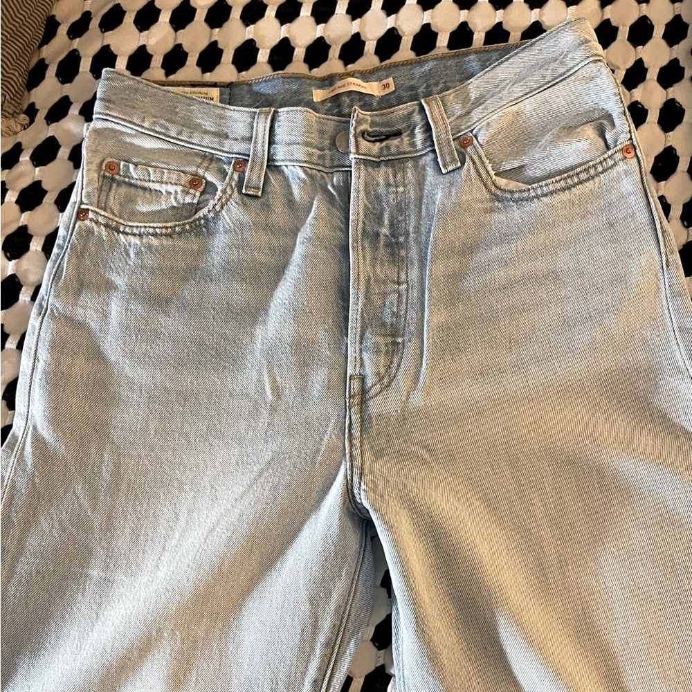 Super Soft Levi’s Wide Leg